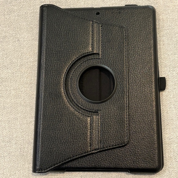 Fintie Rotating Case Cover iPad 6th / 5th Generation (2018 2017 Model, 9.7 inch) - Picture 2 of 7